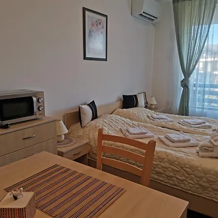 Family Alex⅋marry Apartment