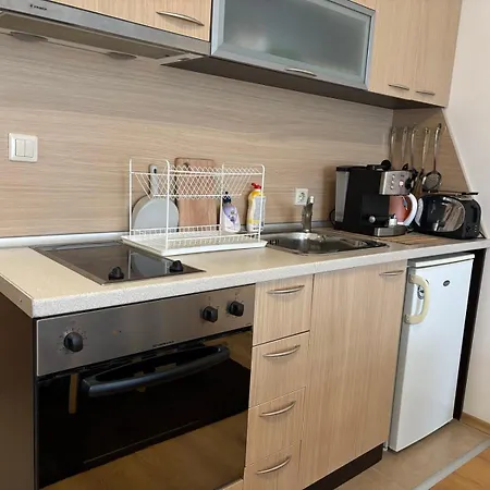 Apartment Family Alex⅋marry Raslog