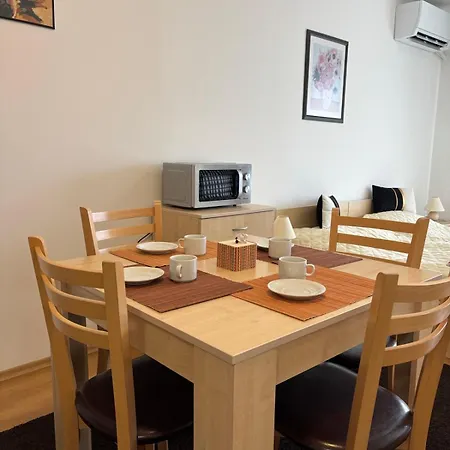 Apartment Family Alex⅋marry