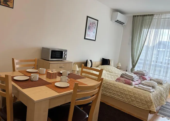 Lejlighed Family Alex⅋marry Razlog